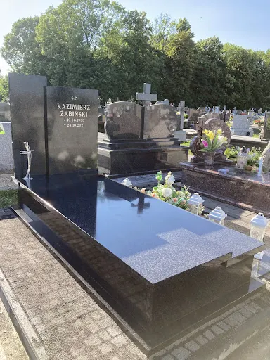 Nagrobki, Grobowce, Renowacja grobów - Kamieniarstwo Piryt